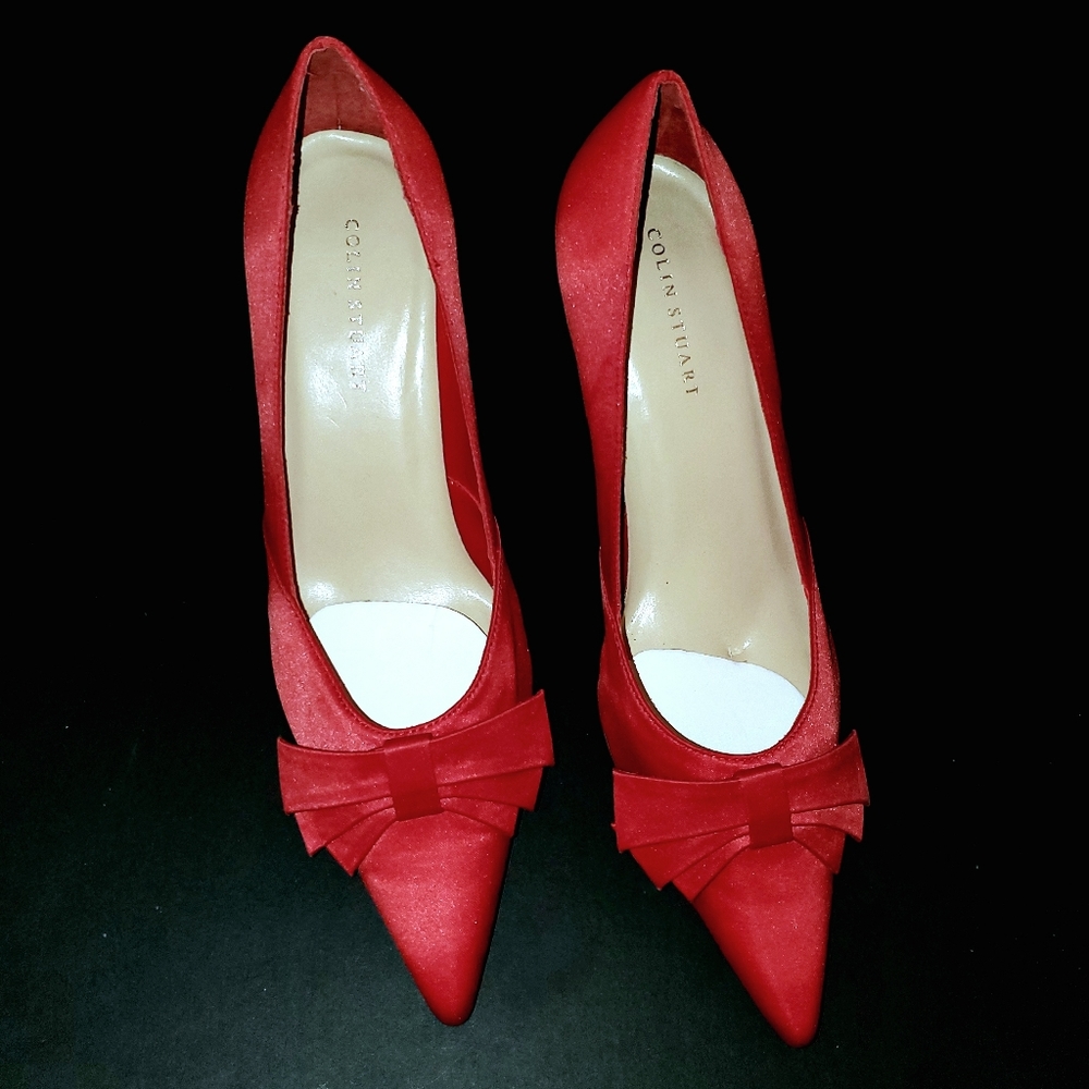 ❤Elegant Red Satin Pumps by Colin Stuart❤